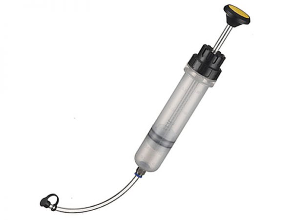 The Clean Syringe for Vehicle Oil Change 200 cc