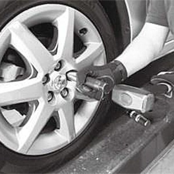 Universal Locking Wheel Nut Removal Kit